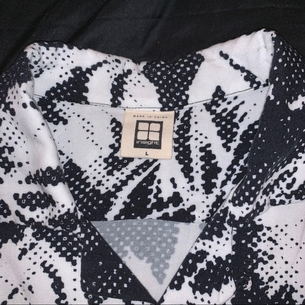 Button down shirts - Picture 2 of 4